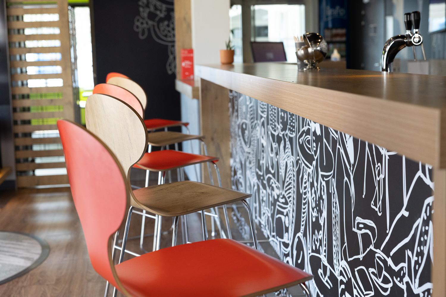 Hotel Ibis Perpignan Sud Saint Charles Exterior foto
